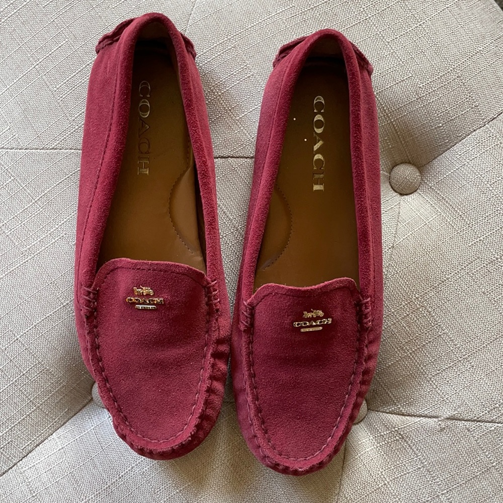 Size 6 Coach driving moccasins